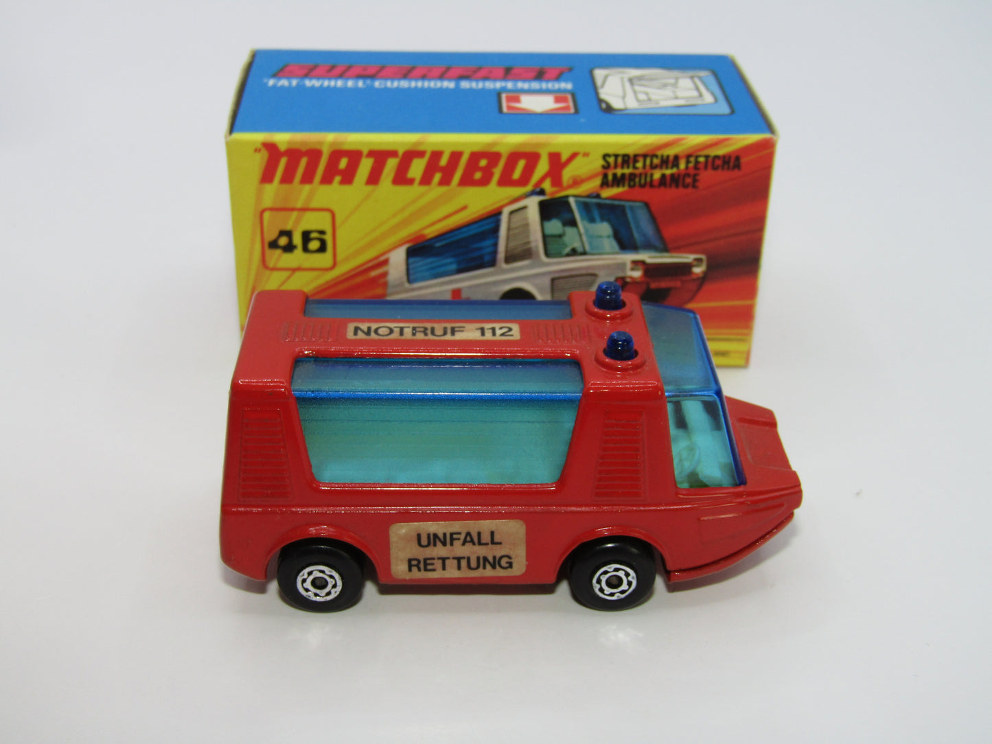 Matchbox Superfast 46B Stretcha Fetcha RED Unfall Rettung Notruf 112