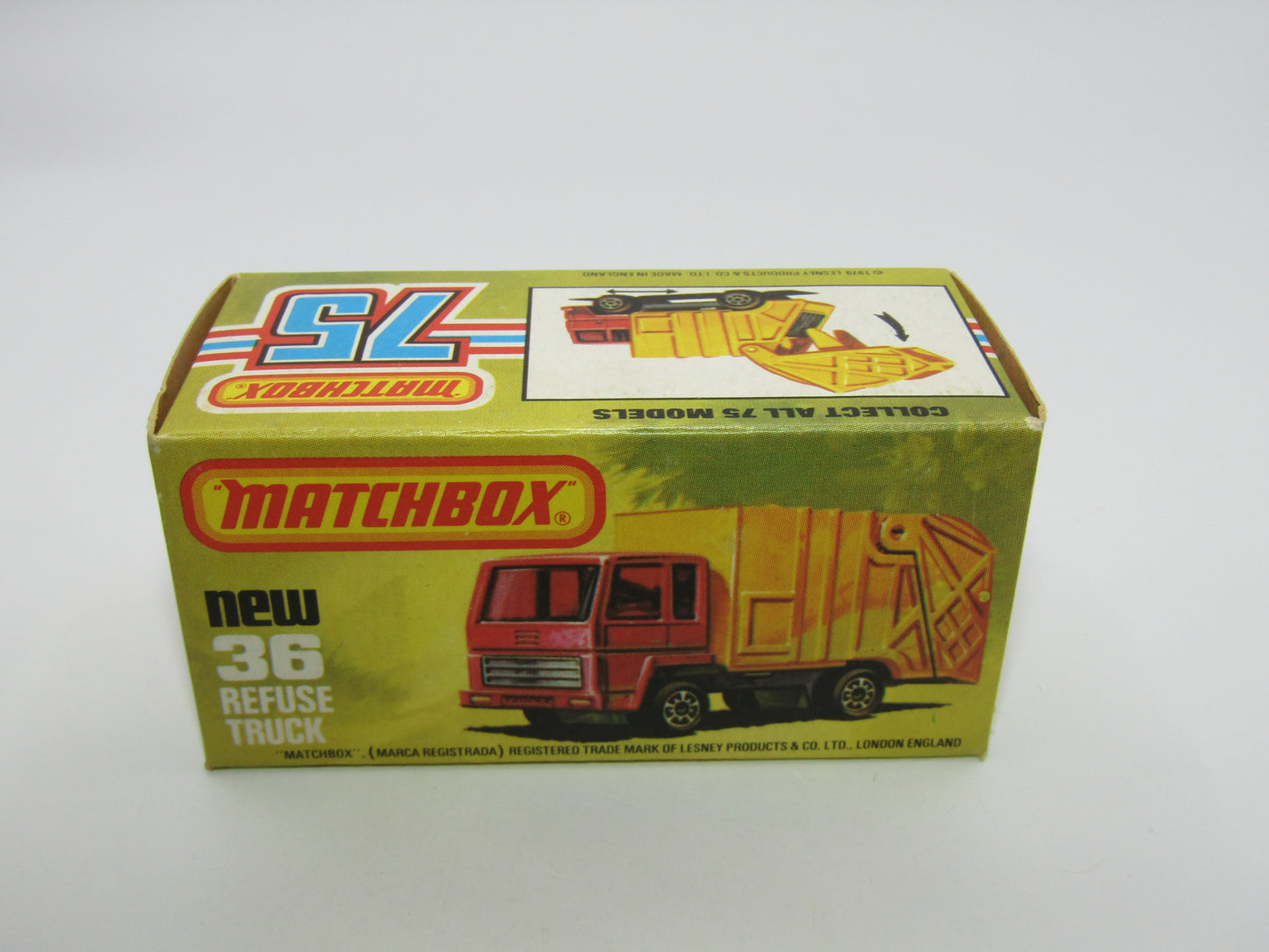 Matchbox Superfast No 36D Refuse Truck Blue, Orange & Yellow NO LABELS