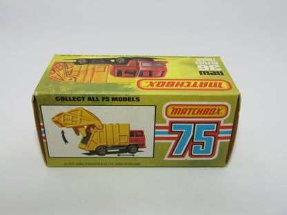 Matchbox Superfast No 36D Refuse Truck Blue, Orange & Yellow NO LABELS
