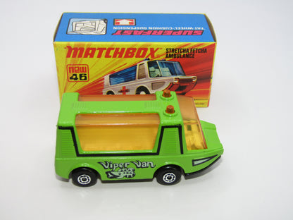 Matchbox Superfast 46B Stretcha Fetcha Lime Green BLACK Base
