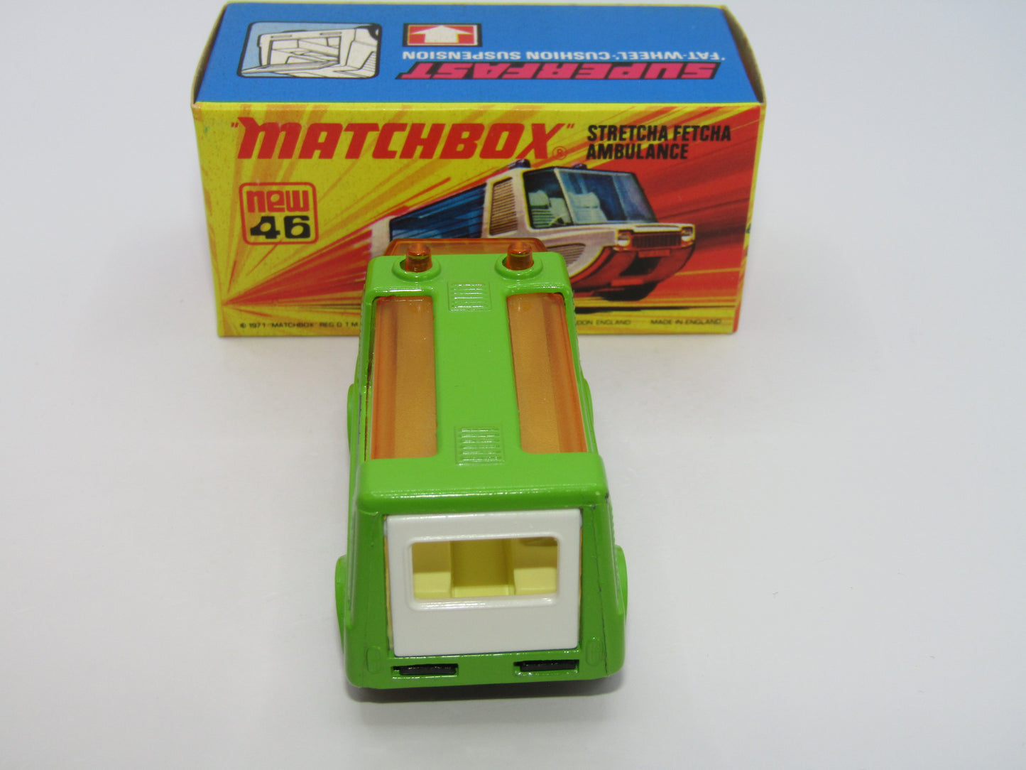 Matchbox Superfast 46B Stretcha Fetcha Lime Green BLACK Base