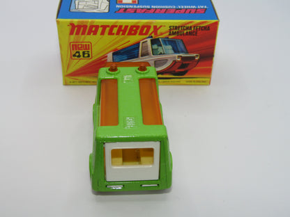 Matchbox Superfast 46B Stretcha Fetcha Lime Green DARK AMBER Windows