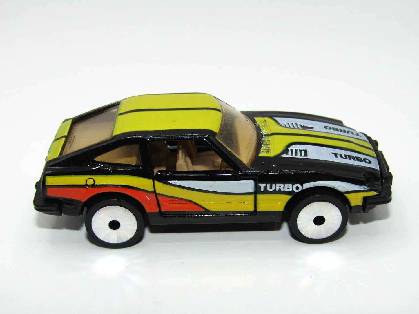 Matchbox Superfast Lasers LW-9 Datsun 280ZX 2+2