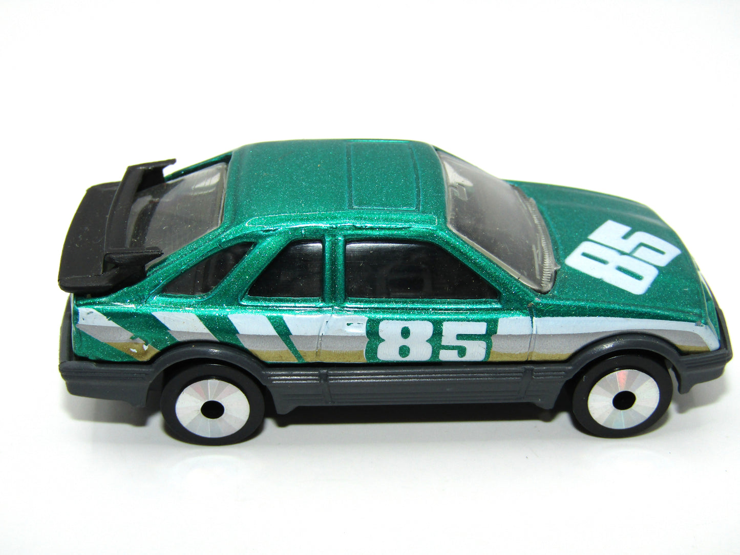 Matchbox Superfast Lasers LW-7 Ford Sierra XR4i