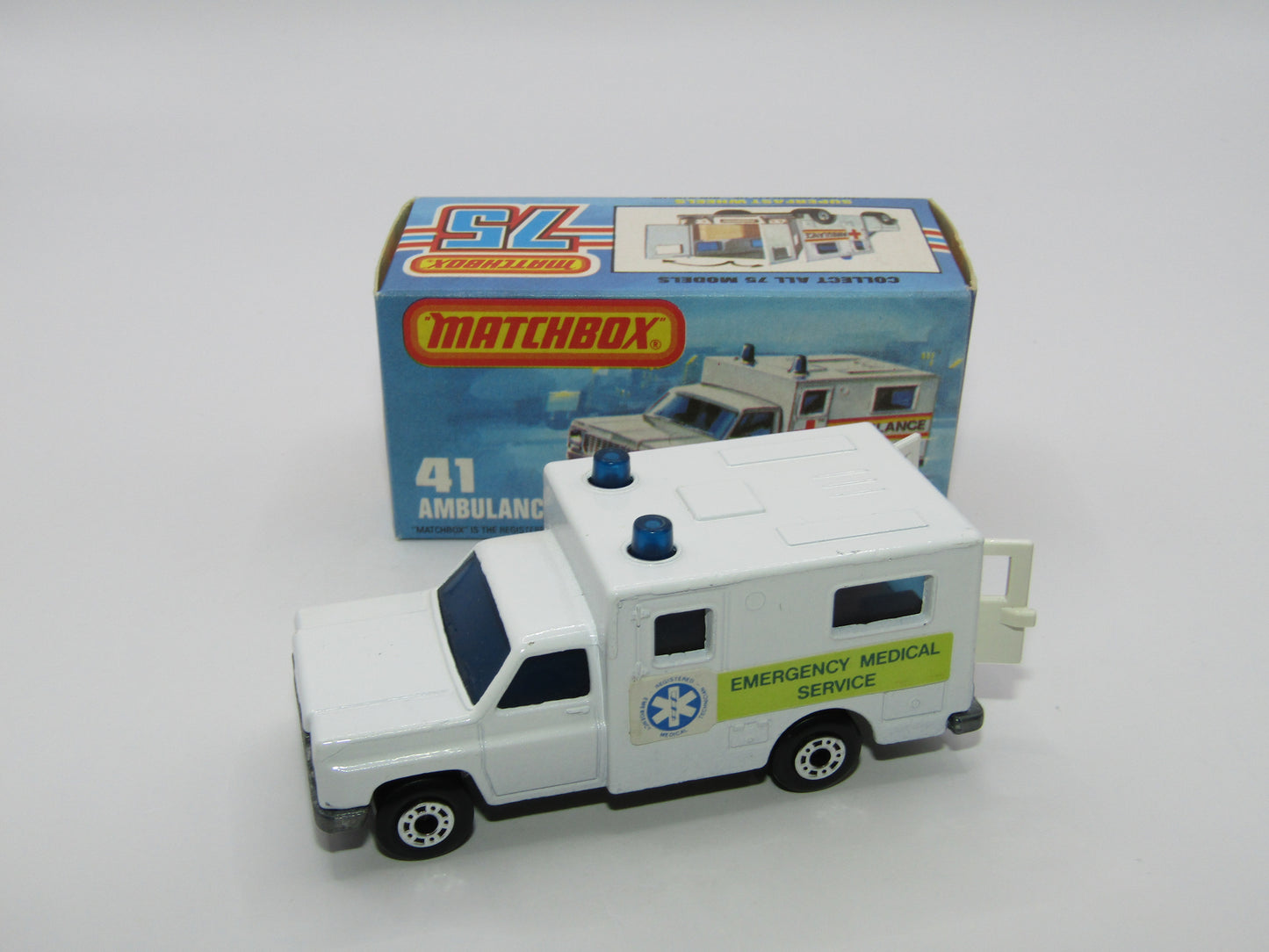 Matchbox Superfast No 41C Ambulance EMS Label ORANGE Interior