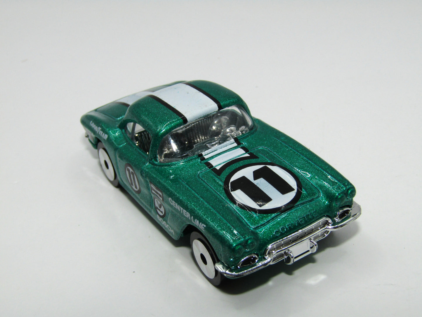 Matchbox Superfast Lasers LW-8 1962 Corvette