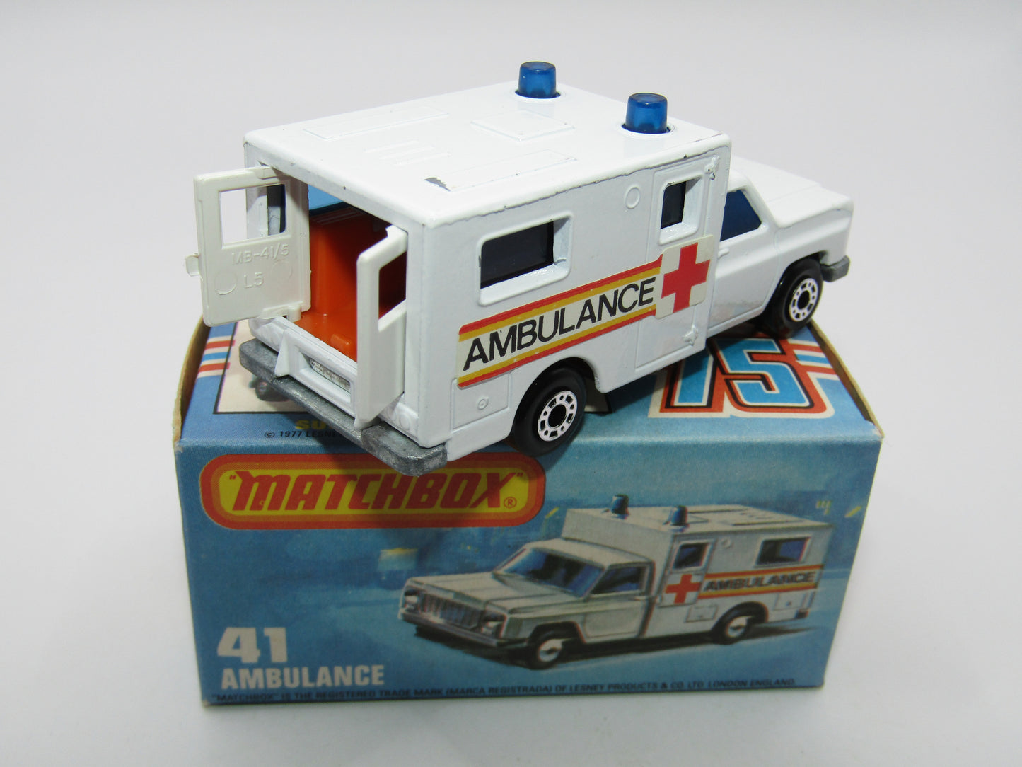 Matchbox Superfast No 41C Ambulance  - CROSS Ambulance Label ORANGE Interior