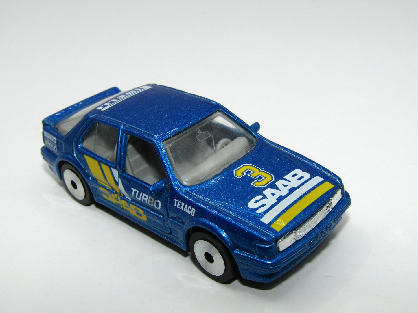 Matchbox Superfast Lasers LW-27 Saab 900 Turbo