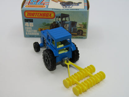 Matchbox Superfast 46C Ford Tractor Black Hubs Light Yellow Interior