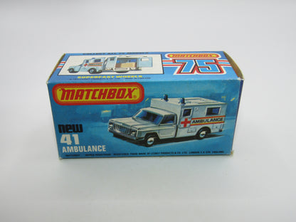 Matchbox Superfast No 41C Ambulance  - CROSS Ambulance TAN Interior