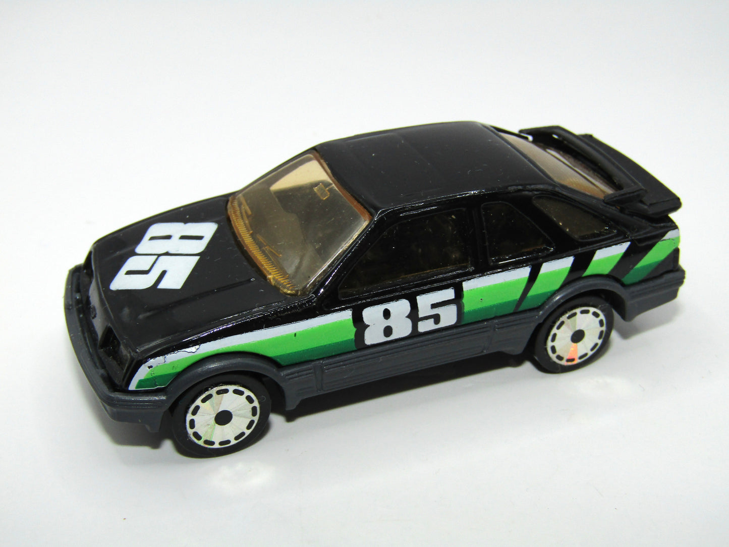 Matchbox Superfast Lasers LW-7 Ford Sierra BLACK Pre-Pro Dot Wheels