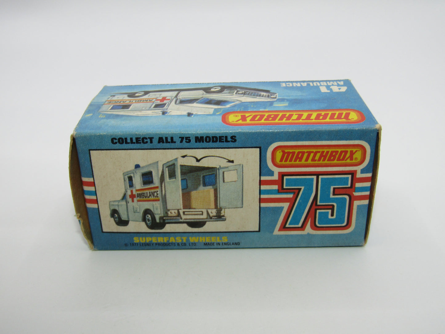 Matchbox Superfast No 41C Ambulance  - CROSS Ambulance YELLOW Interior