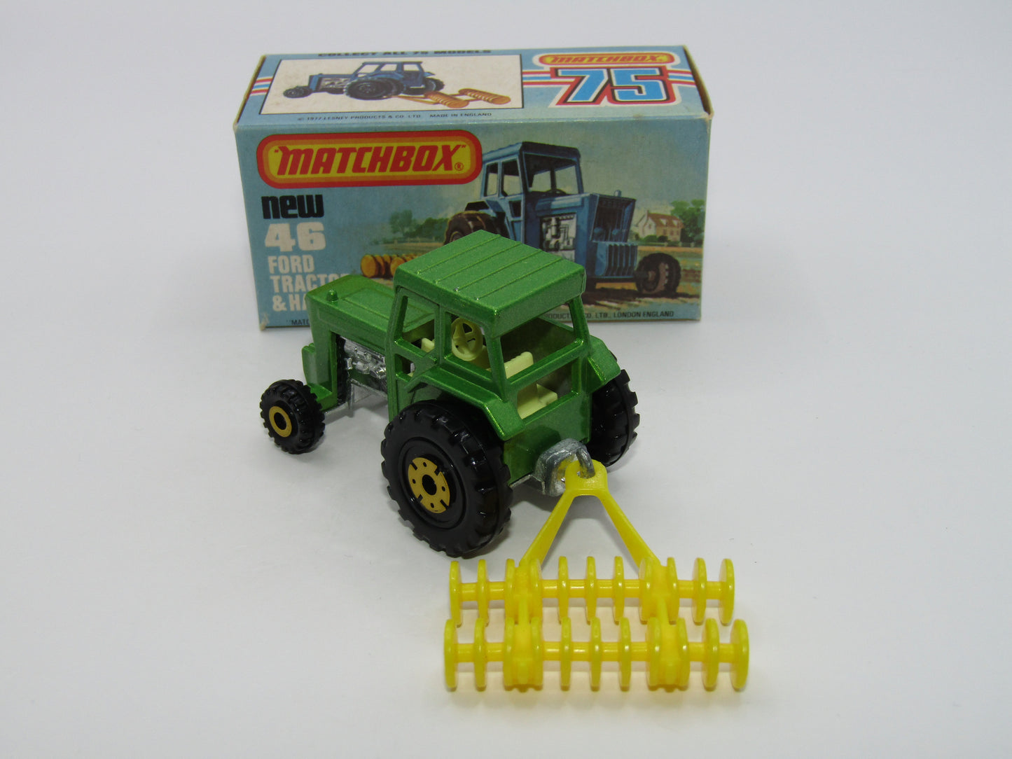 Matchbox Superfast 46C Ford Tractor Metallic Green FORD on Front