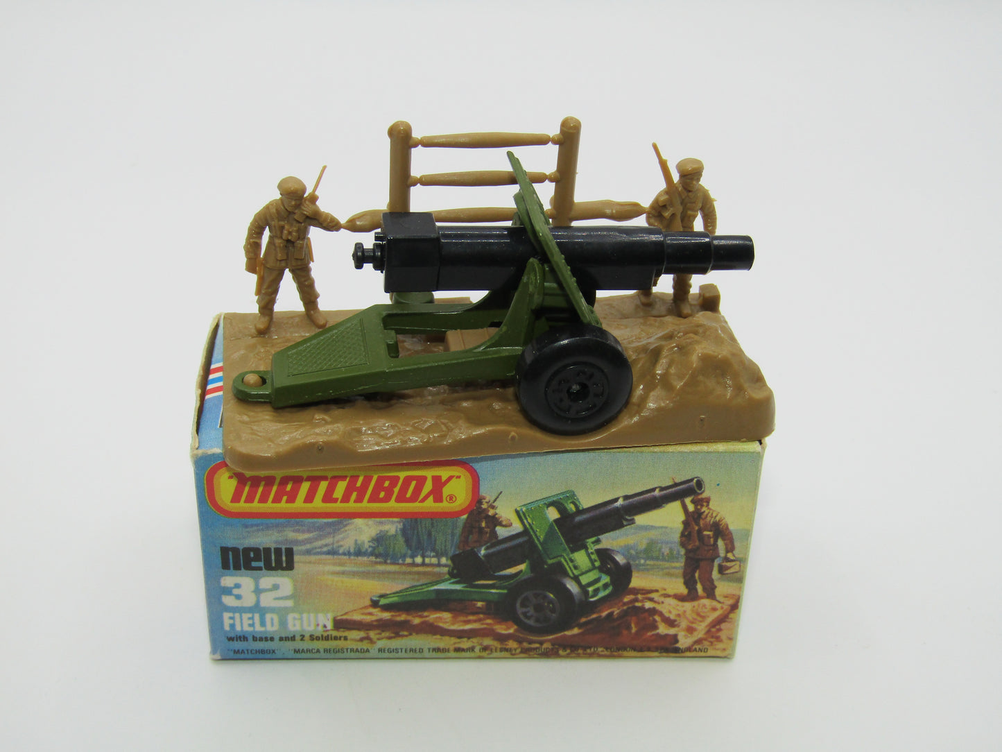 Matchbox Superfast 32C Field Gun Olive Green 5 Arch Wheels