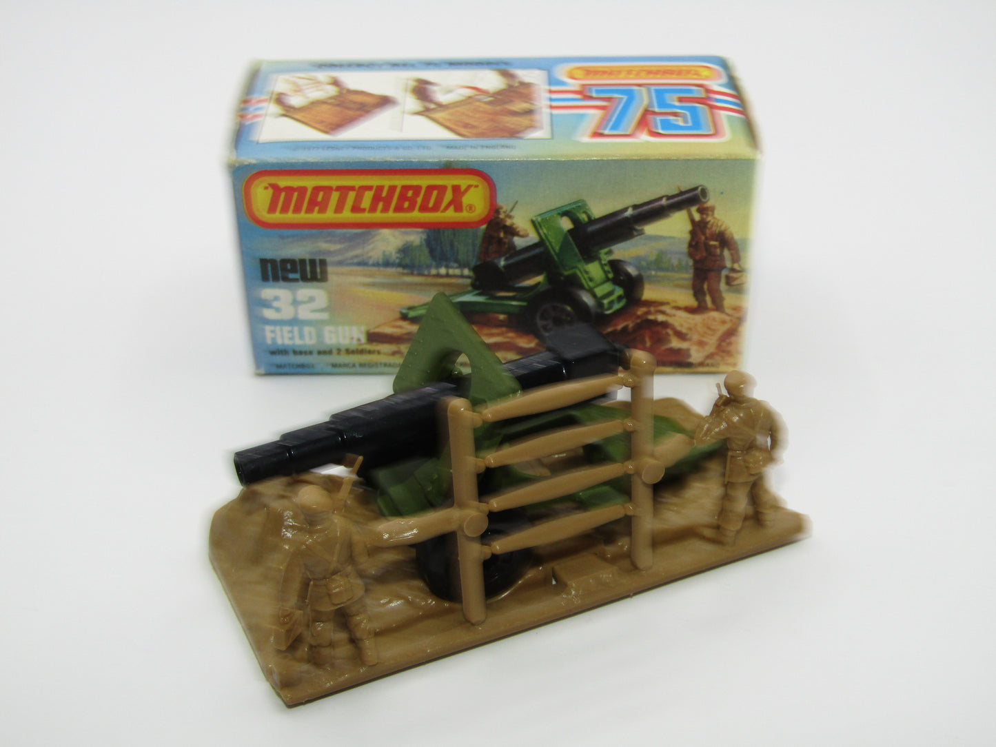 Matchbox Superfast 32C Field Gun Olive Green 5 Arch Wheels