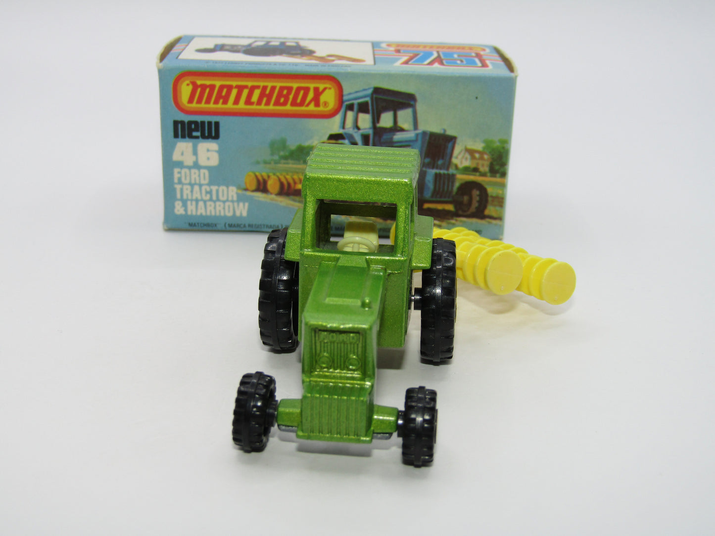 Matchbox Superfast 46C Ford Tractor Metallic LIME GREEN FORD on Front