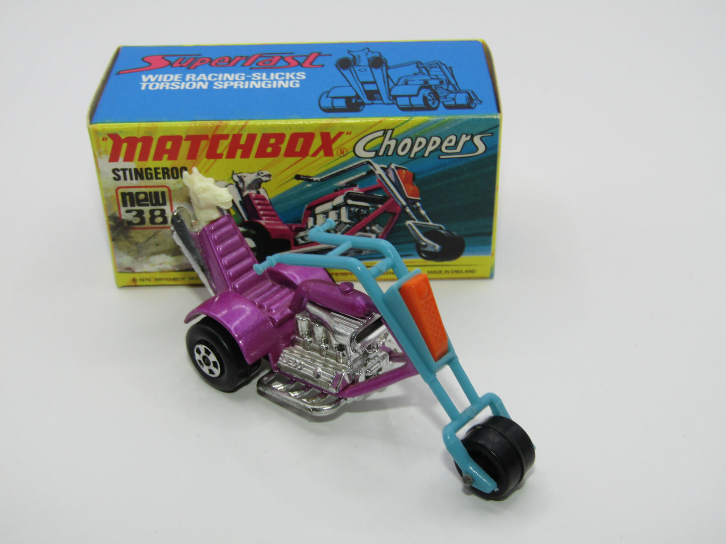 Matchbox Superfast 38B Stingeroo BLUE Handlebars