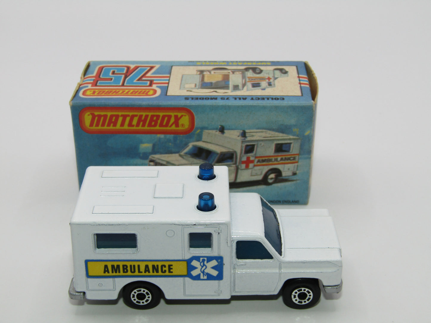 Matchbox Superfast No 41C Ambulance - SILVER BASE Ambulance Labels