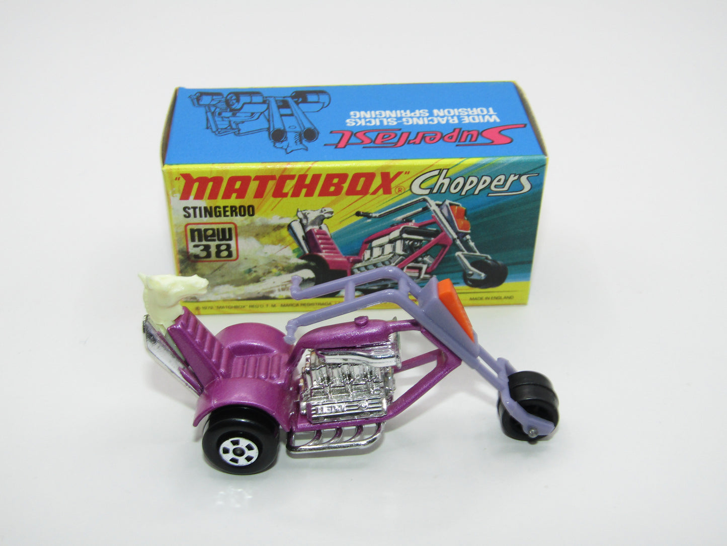 Matchbox Superfast 38B Stingeroo LIGHT Purple Handlebars