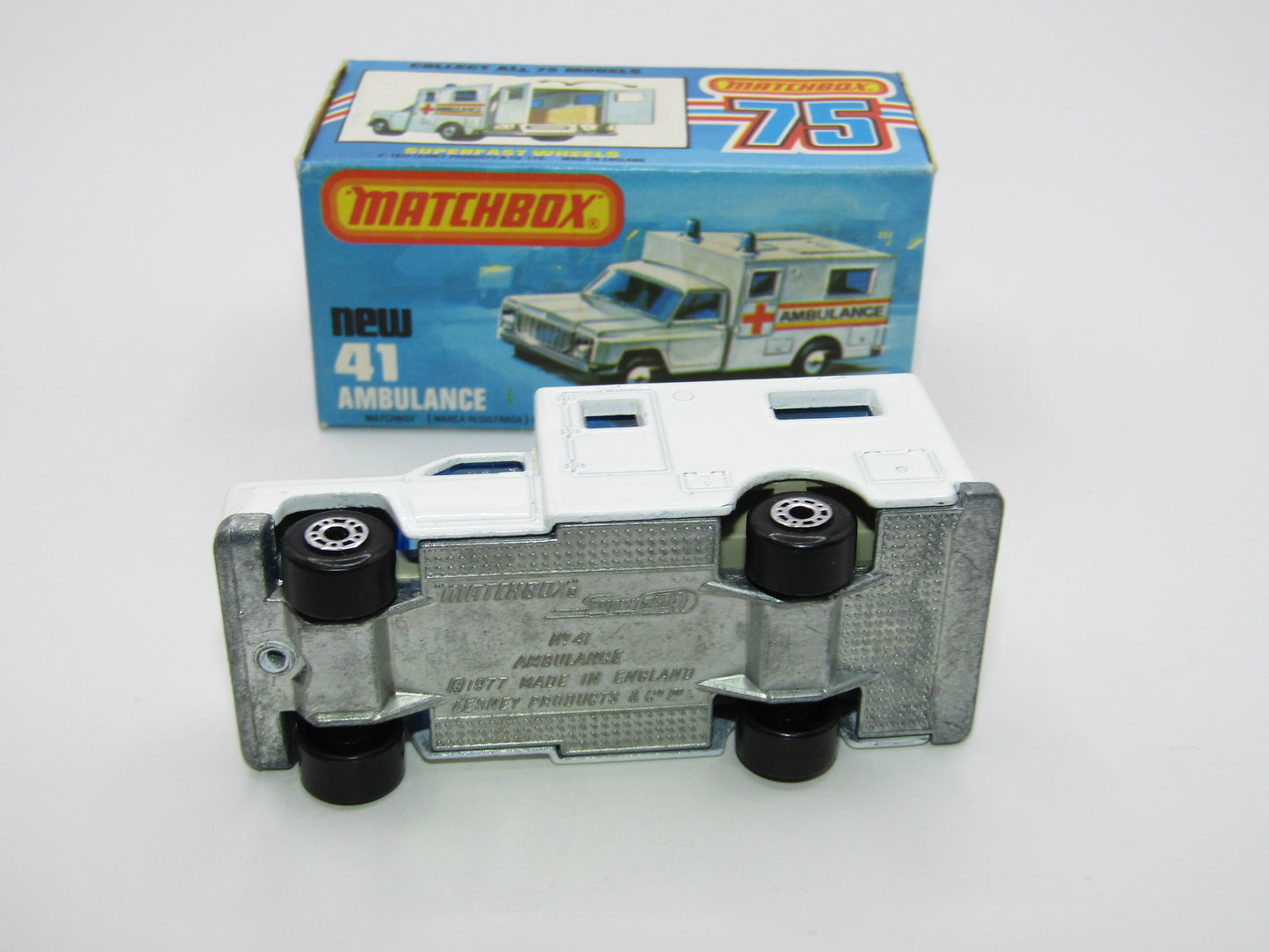 Matchbox Superfast No 41C Ambulance - NO LABELS Applied