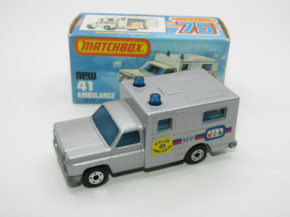 Matchbox Superfast No 41C Ambulance Silver - Paris Dakar WHITE DOORS