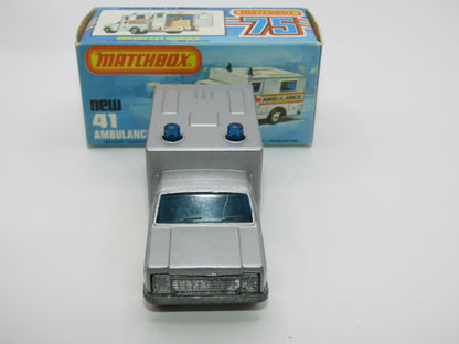 Matchbox Superfast No 41C Ambulance Silver - Paris Dakar WHITE DOORS