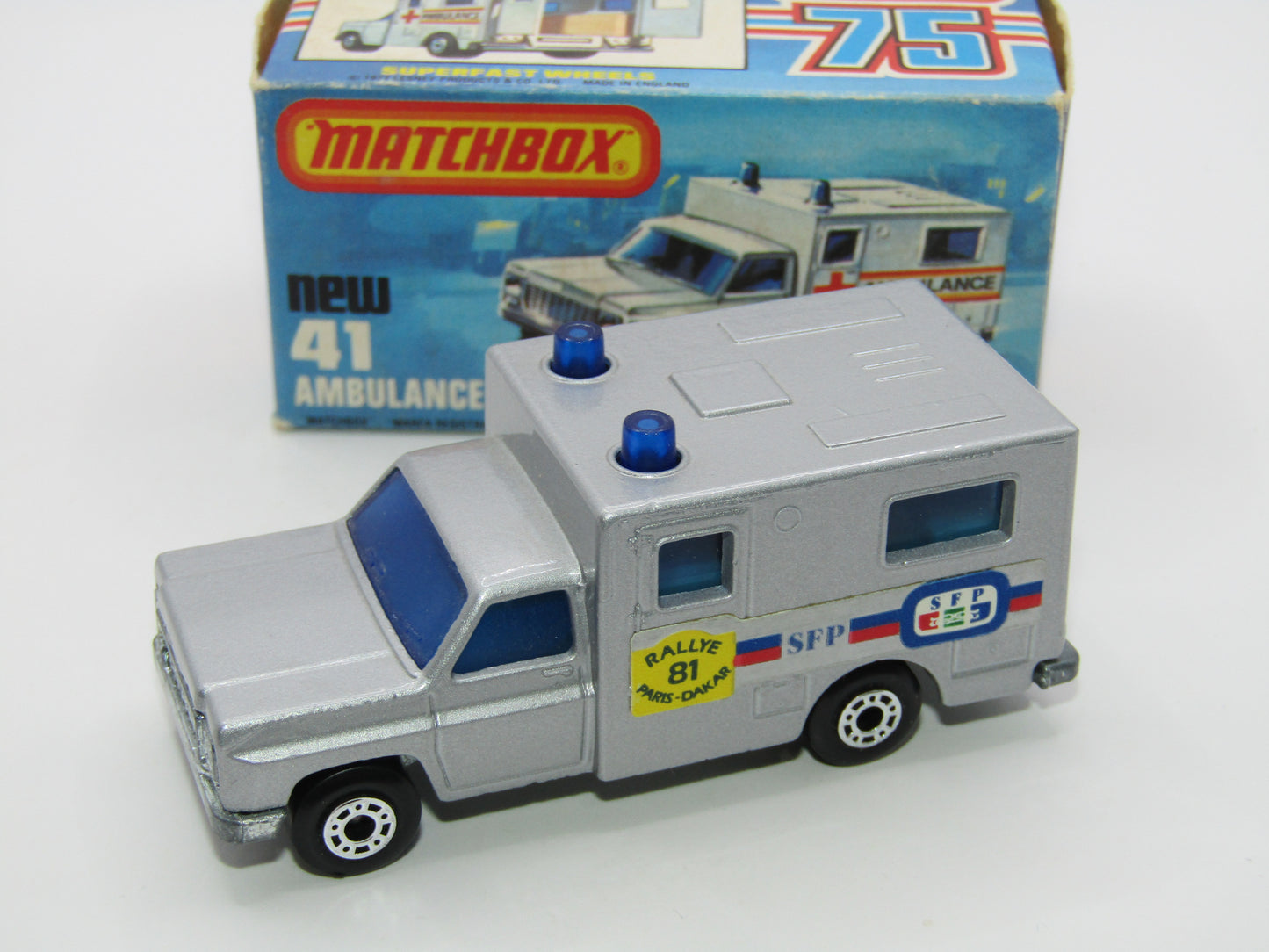 Matchbox Superfast No 41C Ambulance Silver Paris Dakar DARK BLUE Windows