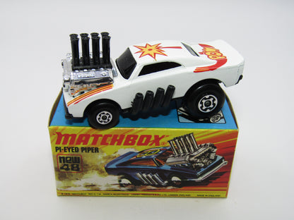 Matchbox Superfast RN Issue White Lightening POW Tampo