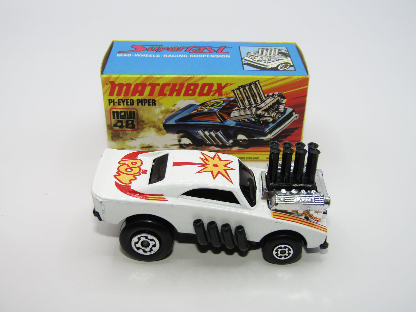 Matchbox Superfast RN Issue White Lightening POW Tampo