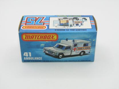 Matchbox Superfast No 41C Ambulance Pacific Ambulance SILVER Base