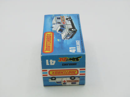 Matchbox Superfast No 41C Ambulance Pacific Ambulance SILVER Base