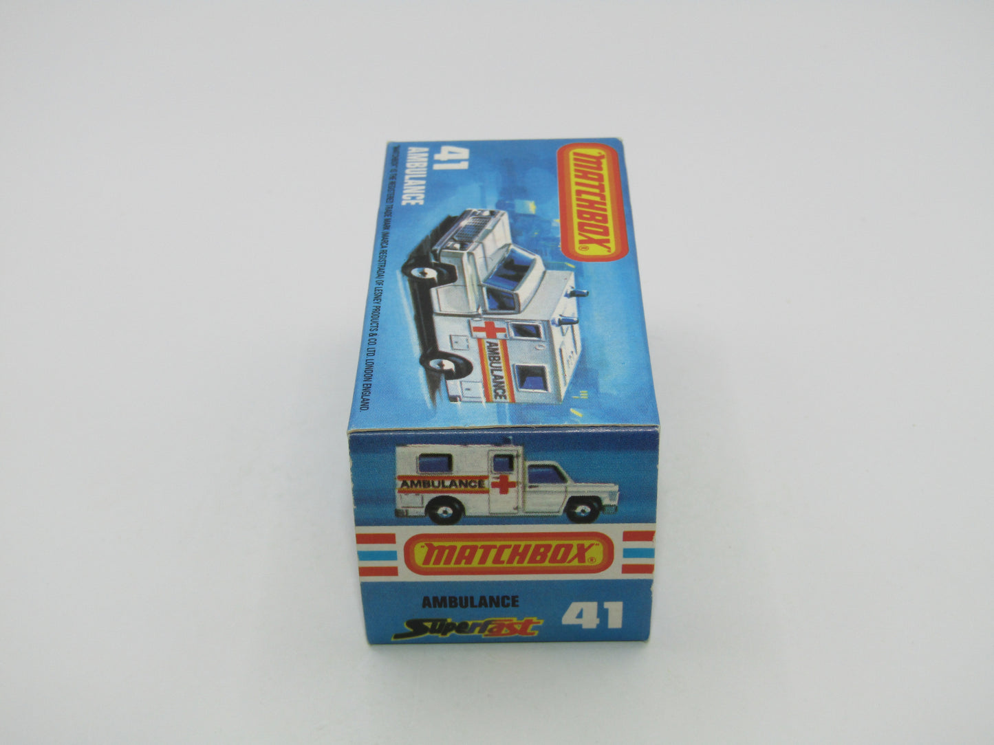 Matchbox Superfast No 41C Ambulance Pacific Ambulance SILVER Base