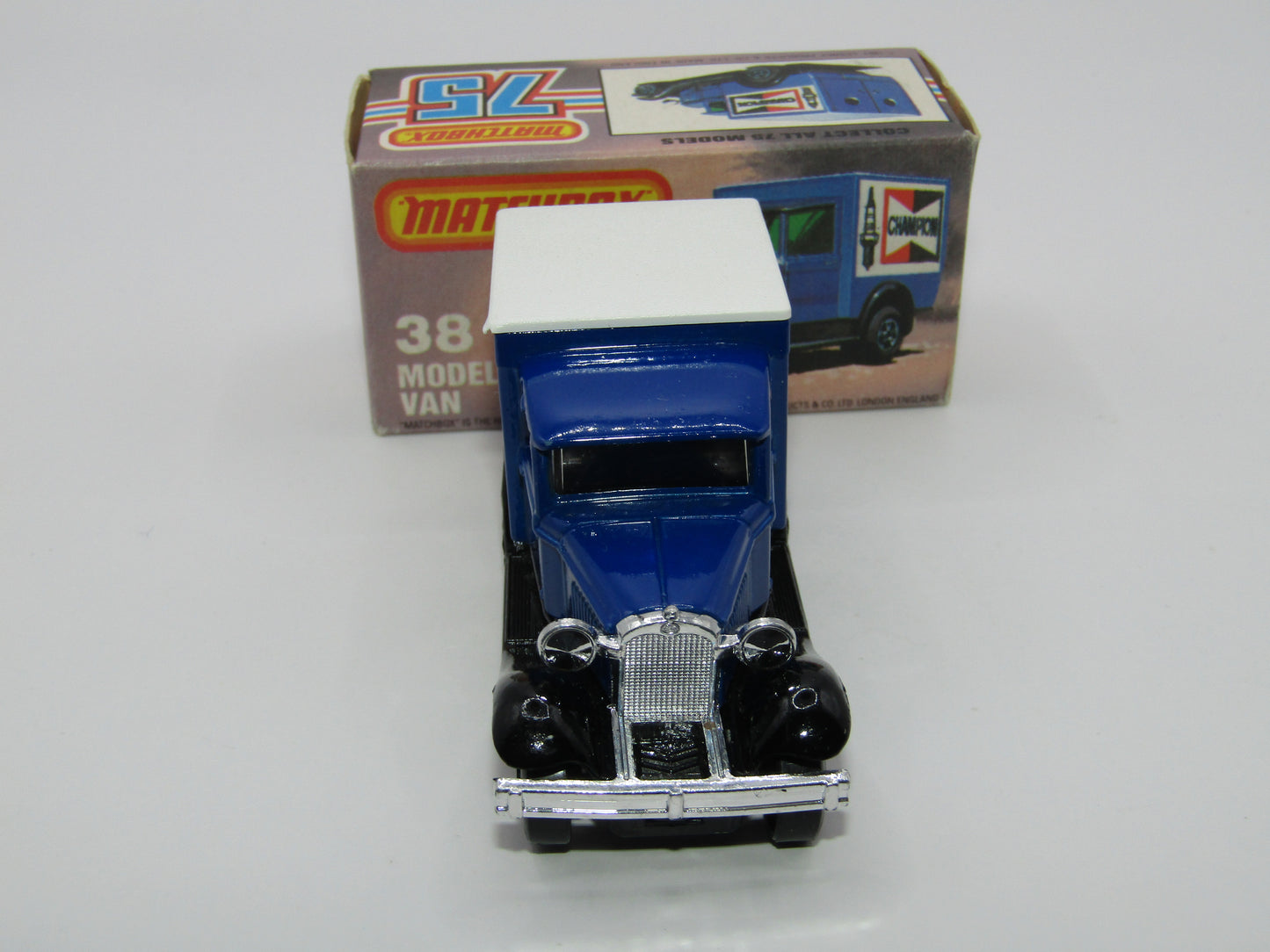 Matchbox Superfast 38E Model A Van CLEAR Windows