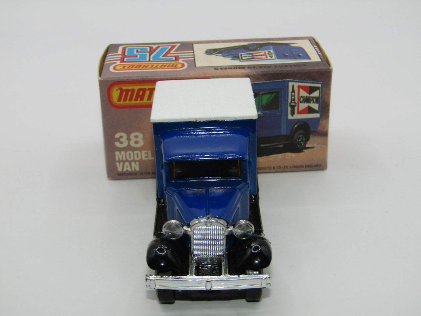 Matchbox Superfast 38E Model A Van LIGHT AMBER Windows
