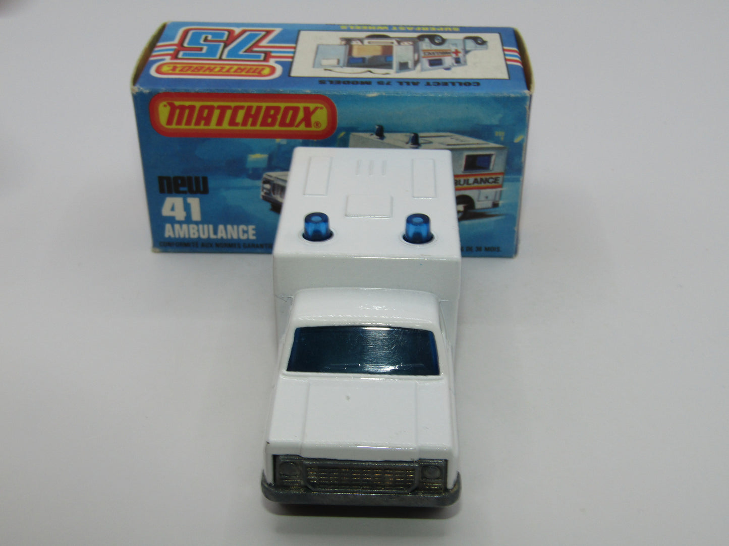 Matchbox Superfast No 41C Ambulance SMALL Ambulance Labels TO FRONT