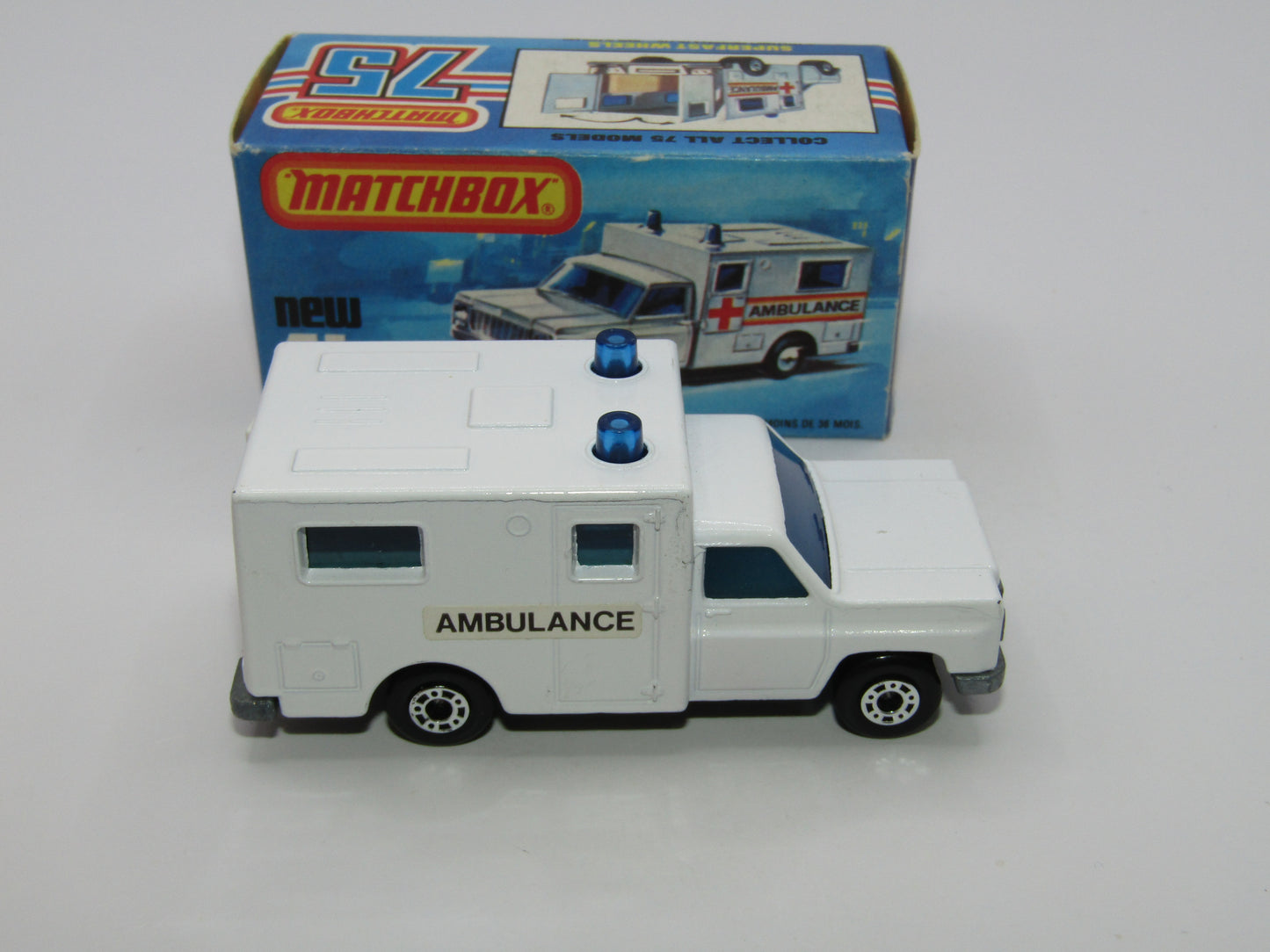 Matchbox Superfast No 41C Ambulance SMALL Ambulance Labels TO FRONT