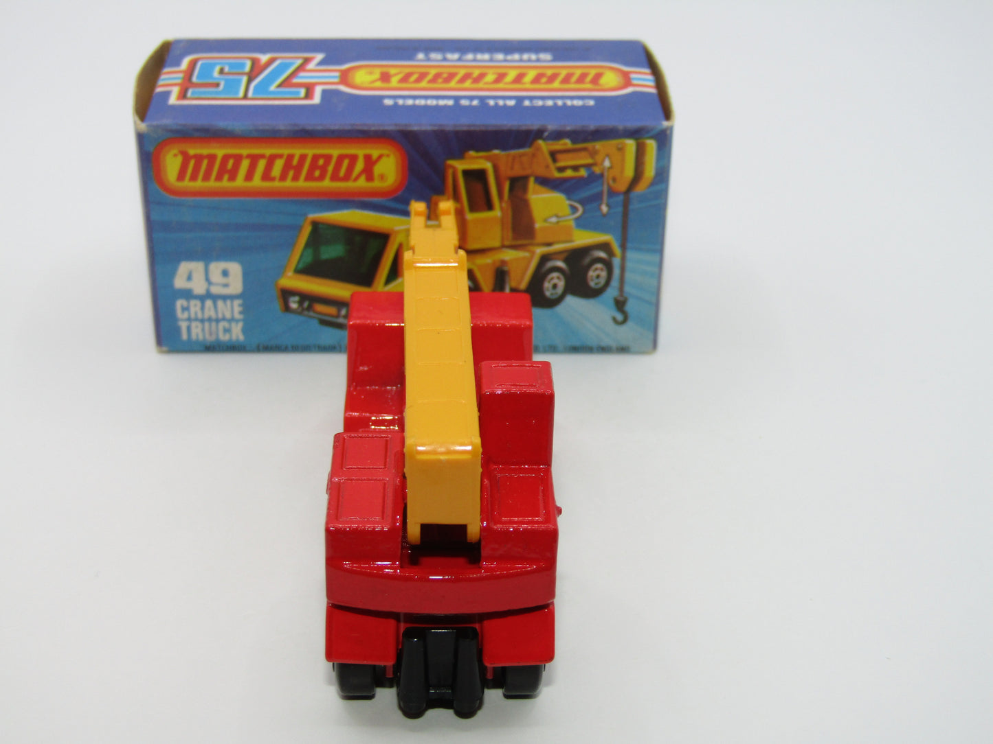 Matchbox Superfast 49C Crane Truck LIGHT RED CLEAR Windows
