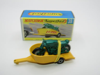 Matchbox Superfast 38A Honda Motorcycle with Trailer YELLOW No Labels Green Bike