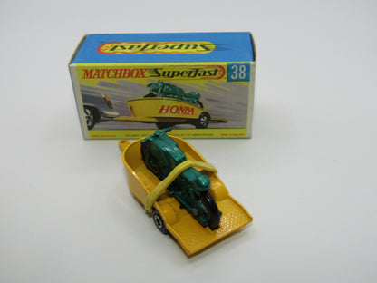 Matchbox Superfast 38A Honda Motorcycle with Trailer YELLOW No Labels Green Bike