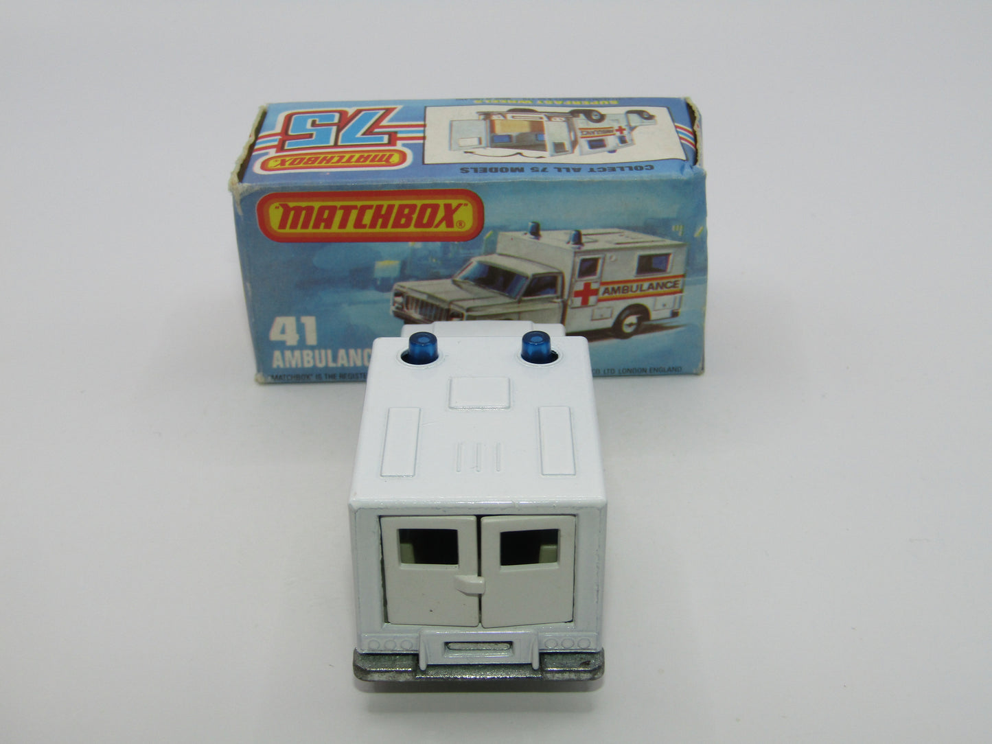 Matchbox Superfast No 41C Ambulance York Interstate Fair Code 3 Labels