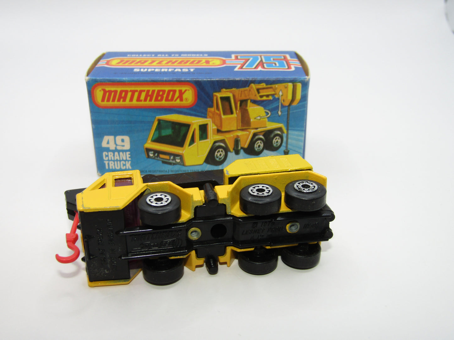 Matchbox Superfast 49C Crane Truck Yellow Black Arm PURPLE Windows