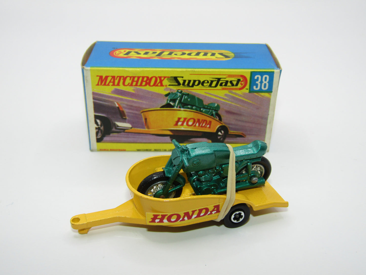 Matchbox Superfast 38A Honda Motorcycle with Trailer YELLOW Honda Green Bike