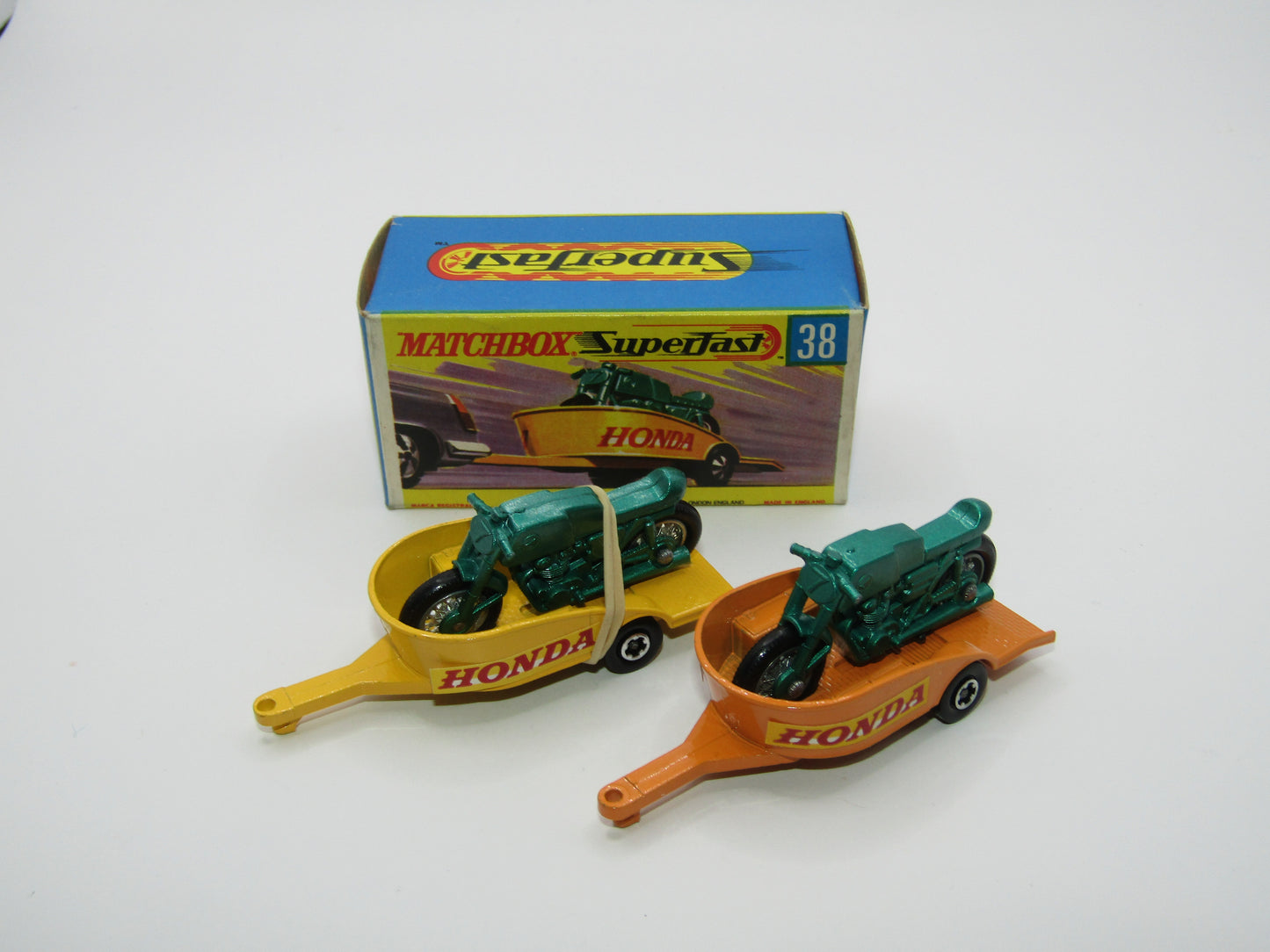 Matchbox Superfast 38A Honda Motorcycle with Trailer YELLOW Honda Green Bike