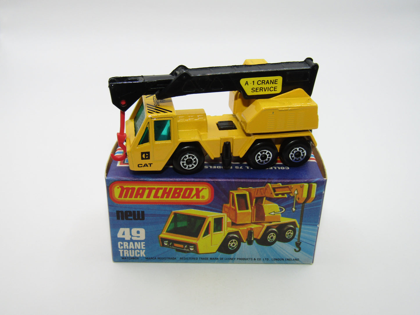 Matchbox Superfast 49C Crane Truck Yellow Black Arm Cat & A1 Crane Service