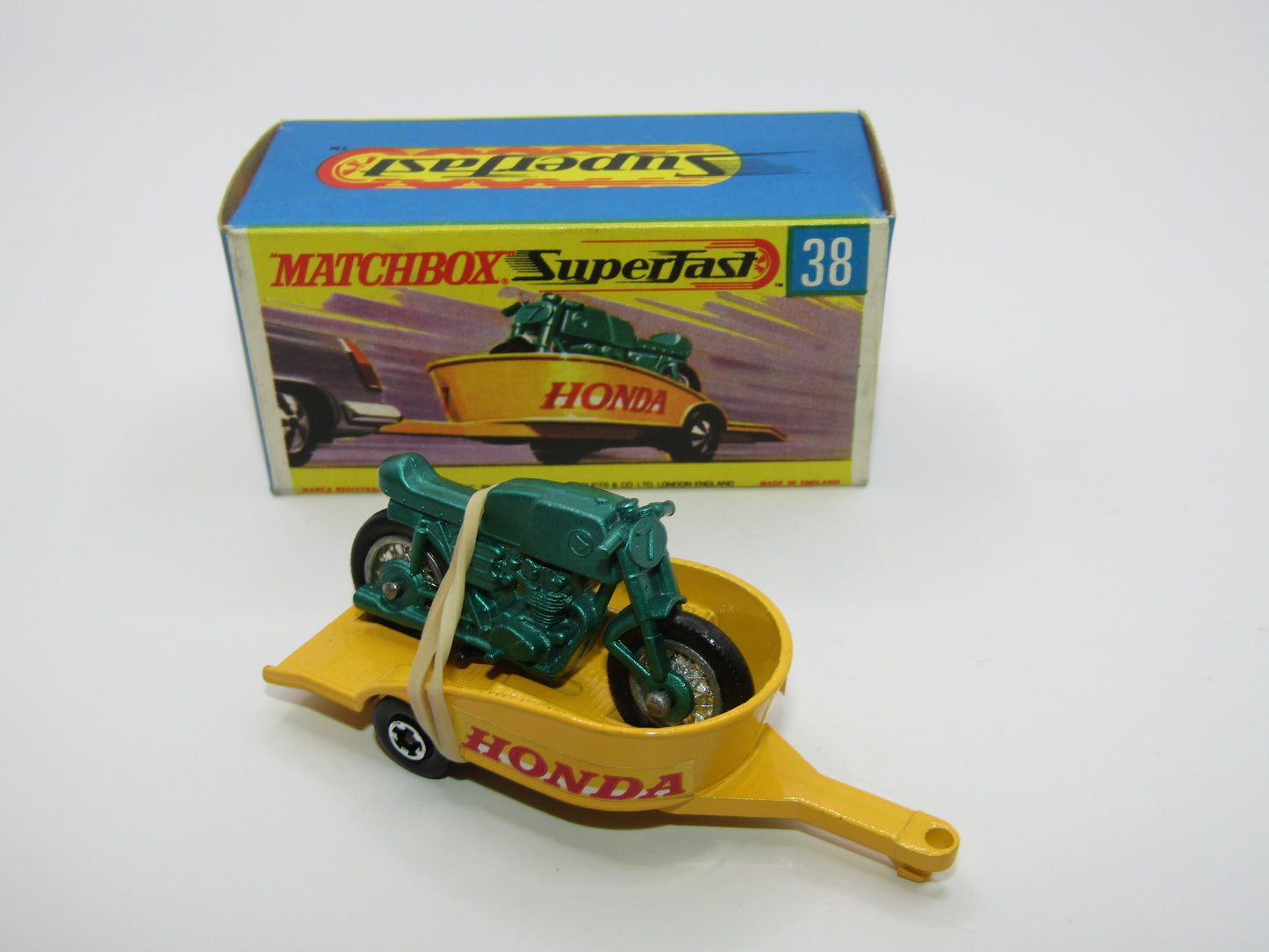 Matchbox Superfast 38A Honda Motorcycle with Trailer YELLOW Honda Green Bike