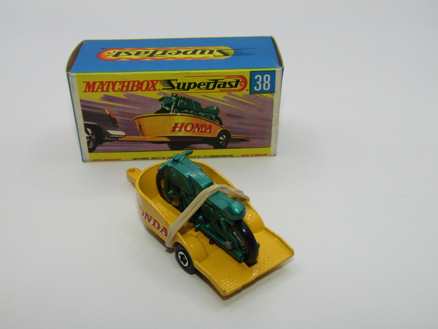 Matchbox Superfast 38A Honda Motorcycle with Trailer YELLOW Honda Green Bike