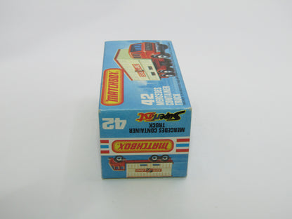 Matchbox Superfast No 42C Mercedes Container Truck RED WINDOWS Matchbox