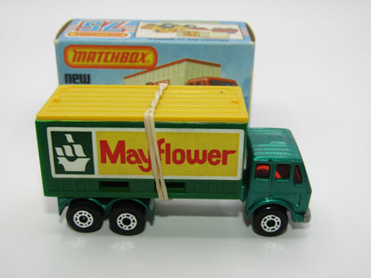 Matchbox Superfast No 42C Mercedes Container Truck RED WINDOWS Mayflower
