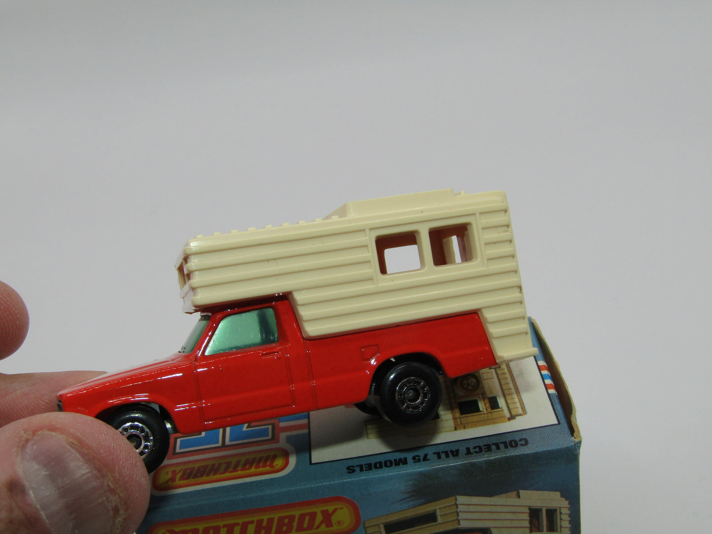 Matchbox Superfast 38D Camper Van VERY PALE GREEN Windows