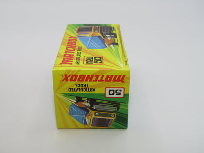 Matchbox Superfast 50B Articulated Truck RED & SILVER - RED WINDOWS